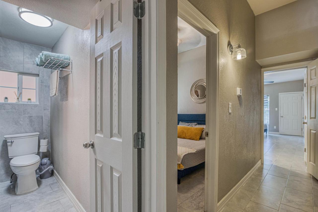 Close To All, Restful Duplex A In Downtown, Utep, Hospitals El Paso Bagian luar foto