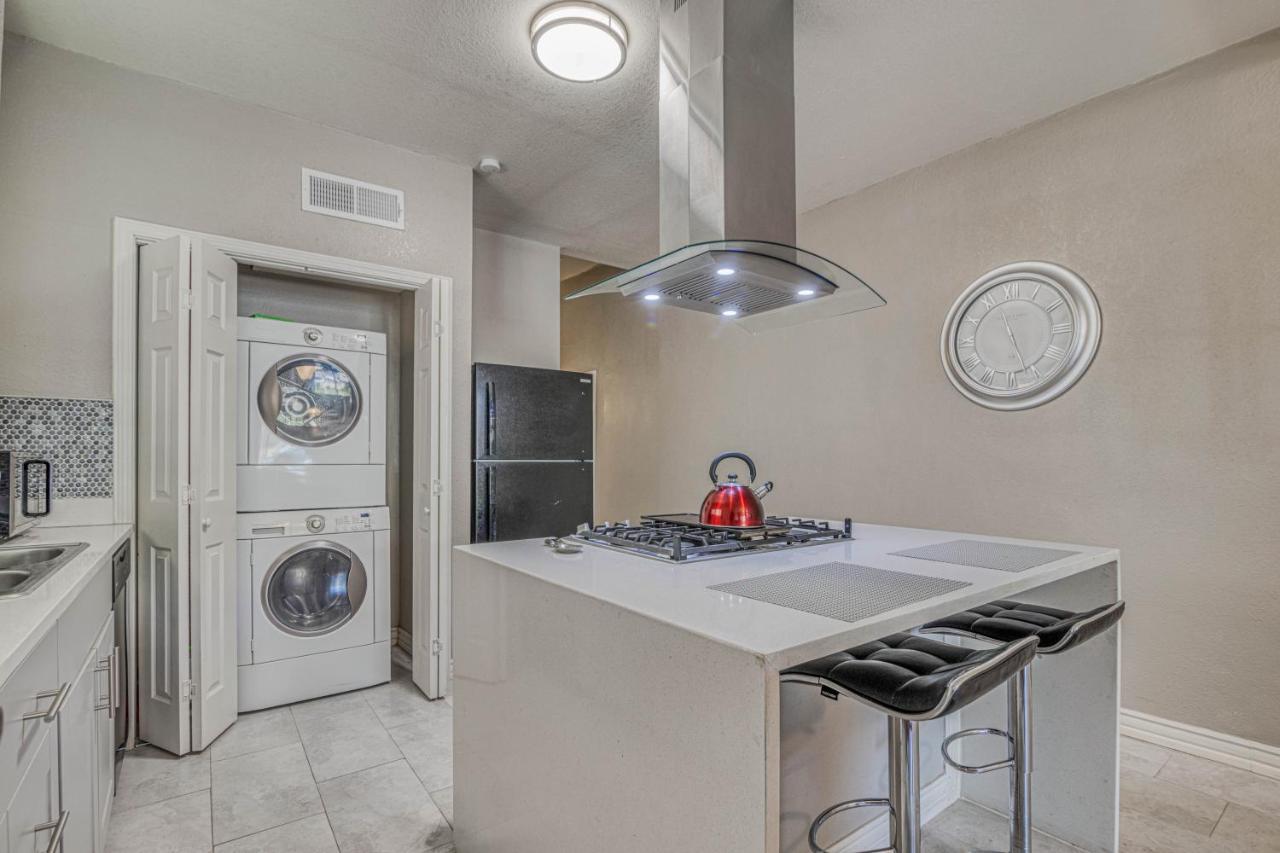 Close To All, Restful Duplex A In Downtown, Utep, Hospitals El Paso Bagian luar foto