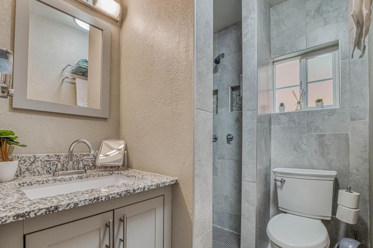 Close To All, Restful Duplex A In Downtown, Utep, Hospitals El Paso Bagian luar foto